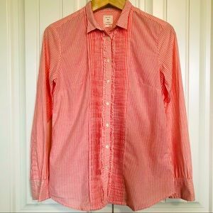 NWOT Gap Ruffle Tuxedo Button Down Womens Shirt
